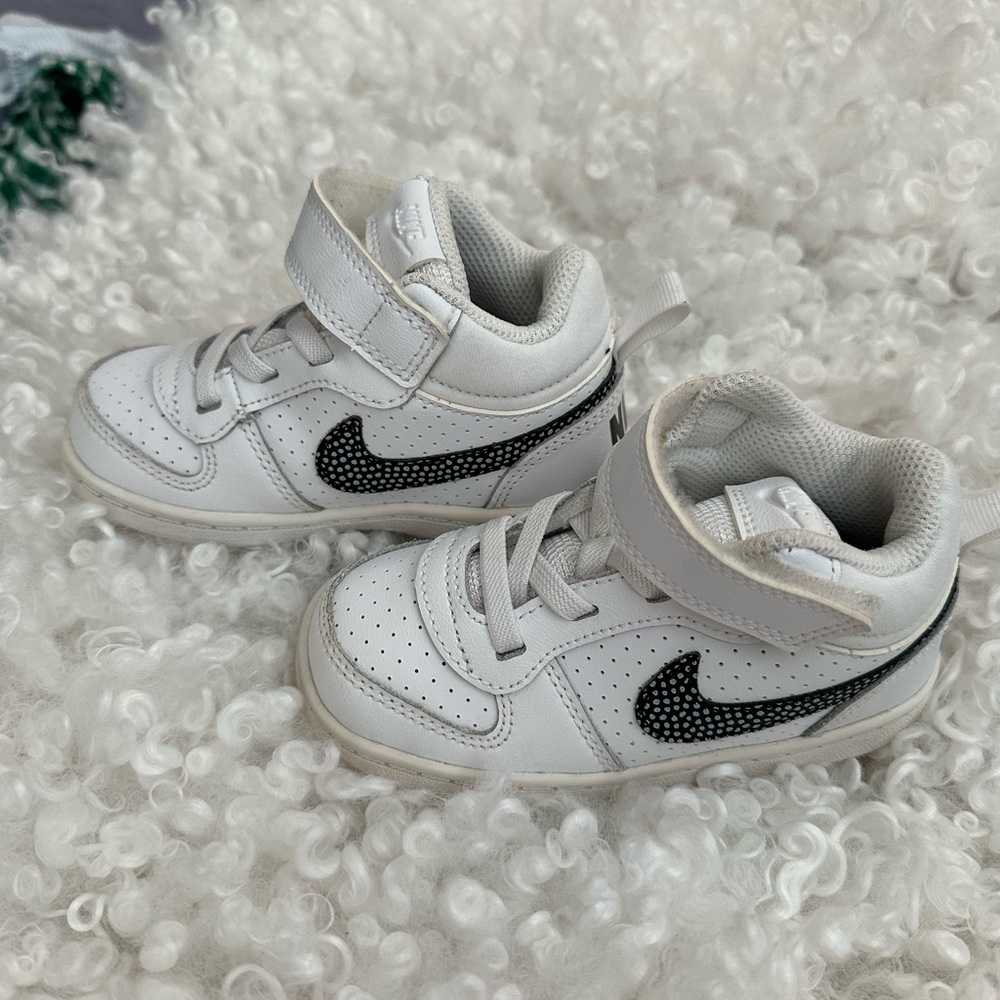 Nike courts for toddler size 7